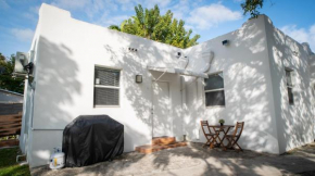 Stylish Studio in Trendy Area